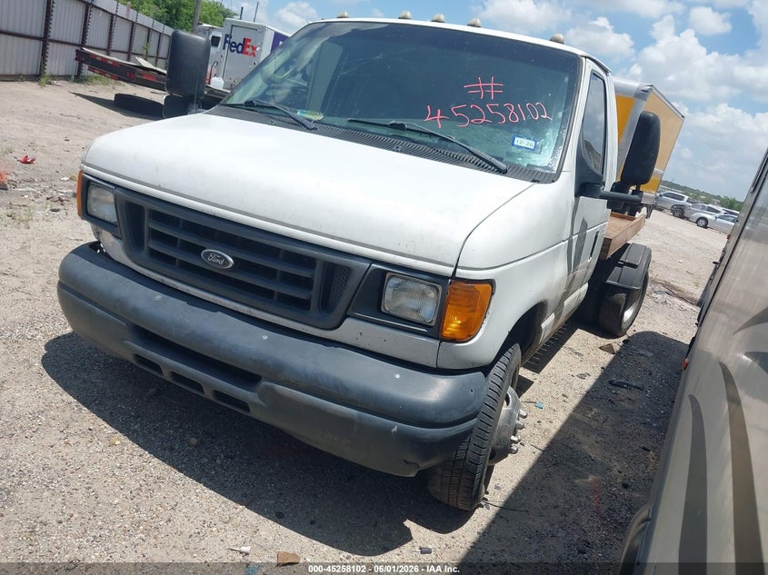 2007 Ford E-450 VIN 1FDXE45S47DB17497 IAAI salvage auction — RIGHT REAR, Original (Texas), sold $250 on 2026-07-20 (photo 2)
