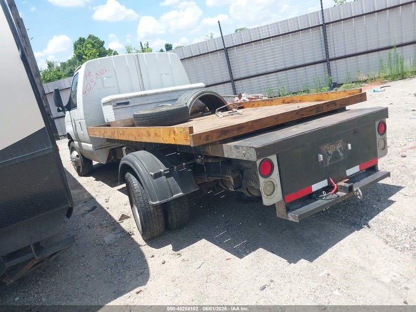 2007 Ford E-450 VIN 1FDXE45S47DB17497 IAAI salvage auction — RIGHT REAR, Original (Texas), sold $250 on 2026-07-20 (photo 3)