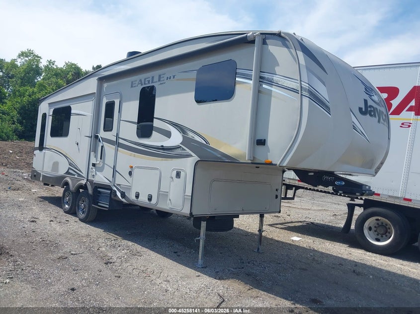 2018 Jayco Eagle VIN 1UJCJ0BP5J1PN0333 — IAAI salvage auction photo