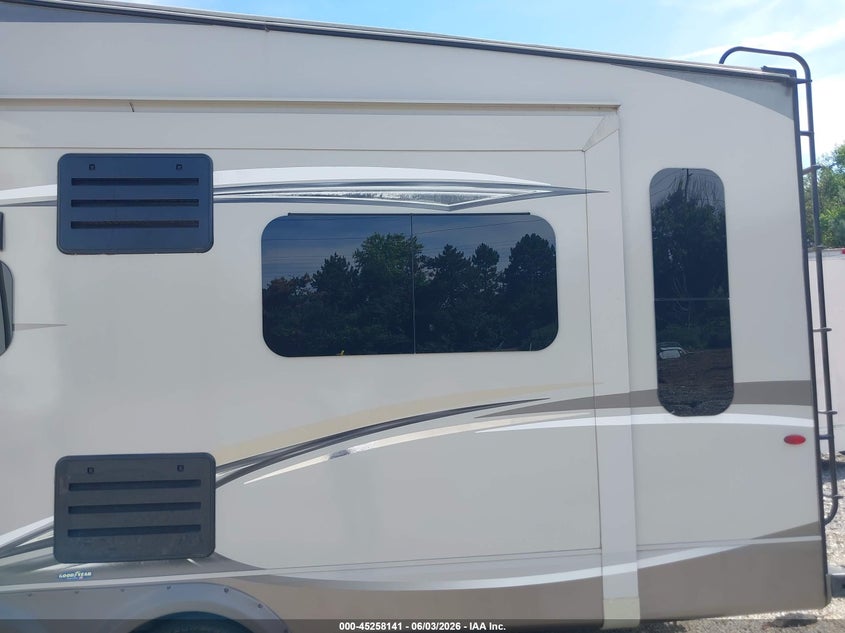 2018 Jayco Eagle VIN 1UJCJ0BP5J1PN0333 IAAI salvage auction — UNKNOWN, Salvage (Indiana), sold $6,950 on 2026-07-08 (photo 8)