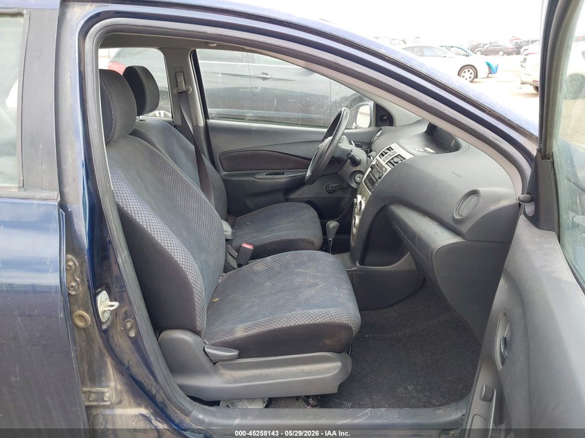 2007 Toyota Yaris VIN JTDBT923771087704 IAAI salvage auction — NORMAL WEAR, Original (Texas), sold $325 on 2026-07-13 (photo 5)