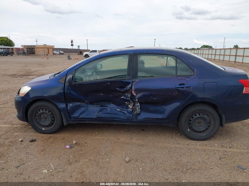 2007 Toyota Yaris VIN JTDBT923771087704 IAAI salvage auction — NORMAL WEAR, Original (Texas), sold $325 on 2026-07-13 (photo 6)