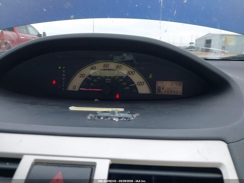 2007 Toyota Yaris VIN JTDBT923771087704 IAAI salvage auction — NORMAL WEAR, Original (Texas), sold $325 on 2026-07-13 (photo 7)