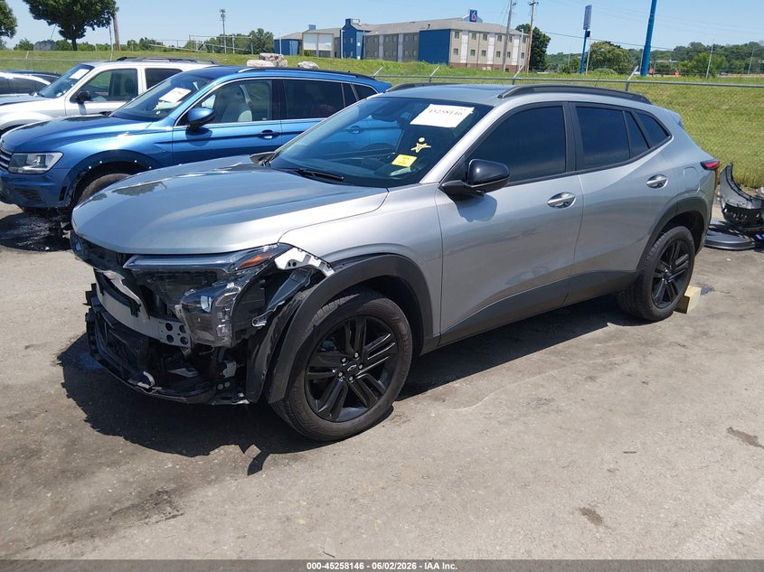 2024 Chevrolet Trax VIN KL77LKE27RC190738 IAAI salvage auction — SIDE, Salvage (Missouri), sold $5,000 on 2026-07-31 (photo 2)