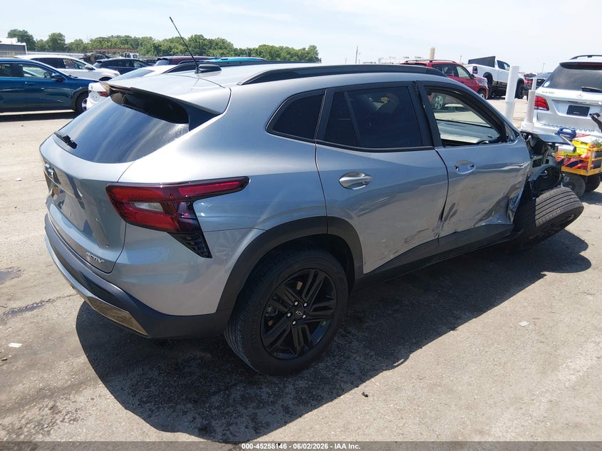 2024 Chevrolet Trax VIN KL77LKE27RC190738 IAAI salvage auction — SIDE, Salvage (Missouri), sold $5,000 on 2026-07-31 (photo 4)