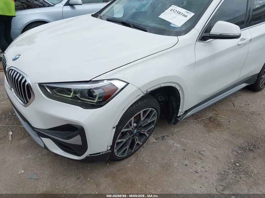 2022 BMW X1 VIN WBXJG9C05N5V07814 IAAI salvage auction — SIDE, Salvage Title, sold $10,000 on 2026-07-09 (photo 6)