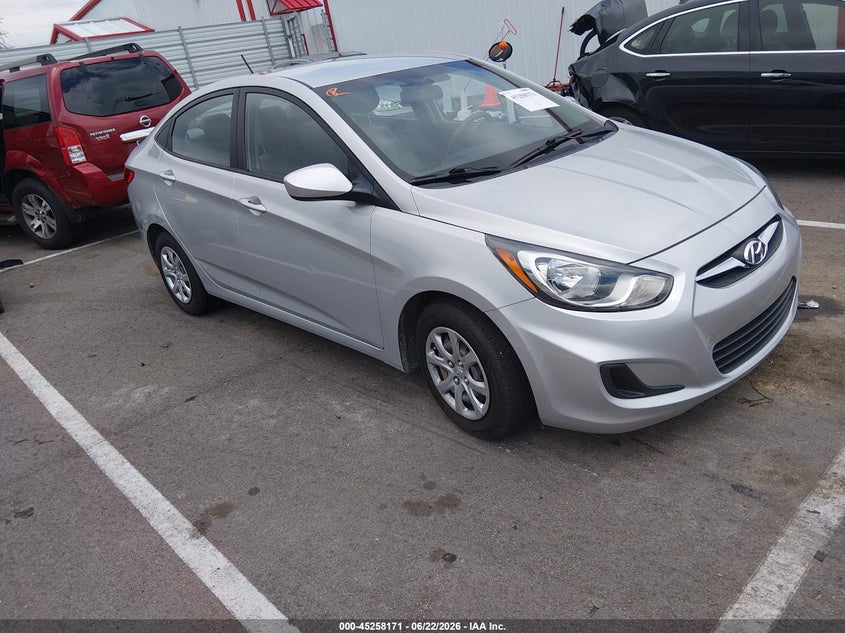 2013 Hyundai Accent VIN KMHCT4AEXDU499924 IAAI salvage auction — REAR END, Clear (Tennessee), sold $25 on 2026-07-21 (photo 1)