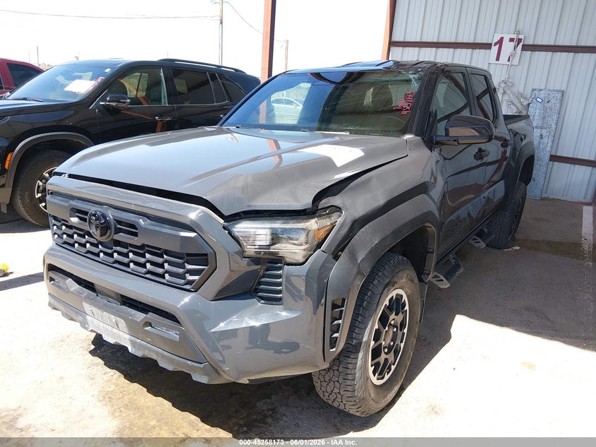 2024 Toyota Tacoma VIN 3TMLB5JN6RM044982 IAAI salvage auction — ROLLOVER, Salvage Title, sold $15,100 on 2026-07-22 (photo 2)