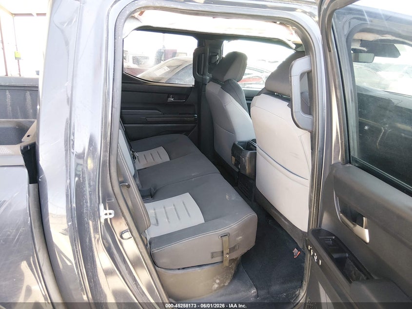 2024 Toyota Tacoma VIN 3TMLB5JN6RM044982 IAAI salvage auction — ROLLOVER, Salvage Title, sold $15,100 on 2026-07-22 (photo 8)