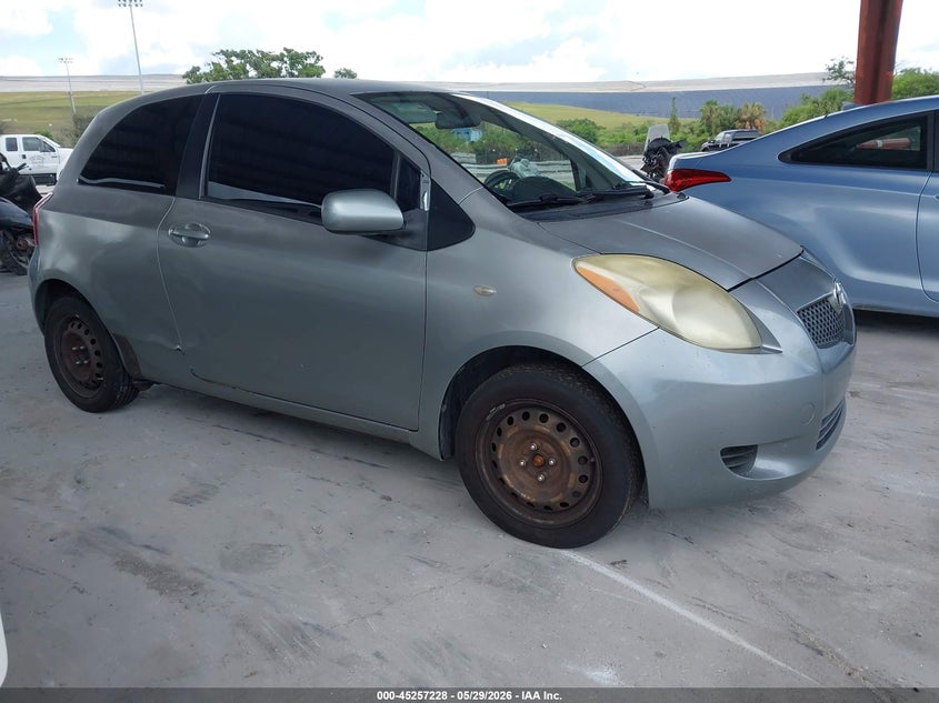2008 Toyota Yaris VIN JTDJT923X85178021 IAAI salvage auction — NORMAL WEAR, Clear (Florida), sold $550 on 2026-07-21 (photo 1)