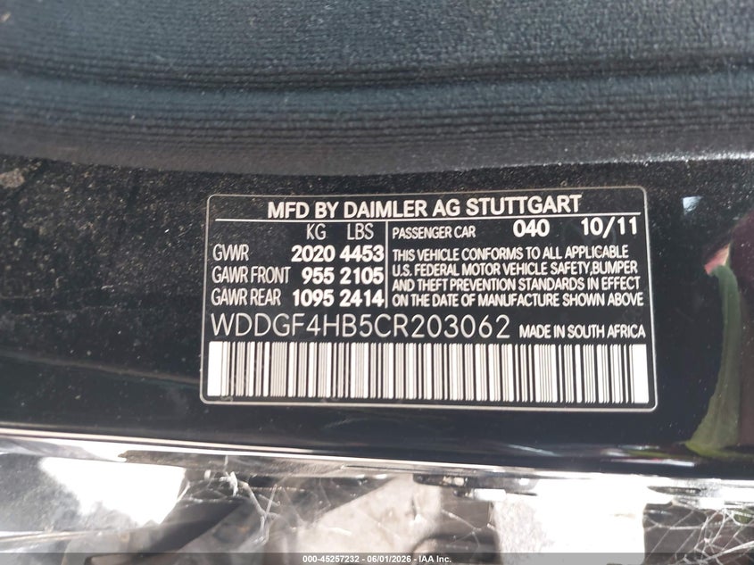 2012 Mercedes-benz VIN WDDGF4HB5CR203062 IAAI salvage auction — WATER/FLOOD, Salvage (Texas), sold $450 on 2026-08-17 (photo 9)