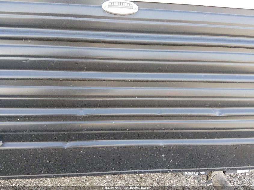 2020 Forest river Other VIN 4X4TCKE28LX142497 IAAI salvage auction — HAIL, Regular Certificate (Iowa), sold $12,000 on 2026-09-01 (photo 6)