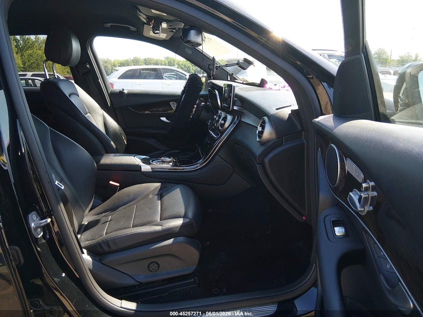 2019 Mercedes-benz Glc VIN WDC0G4KB4KV160139 IAAI salvage auction — FRONT END, Salvage Title, sold $5,800 on 2026-08-13 (photo 5)