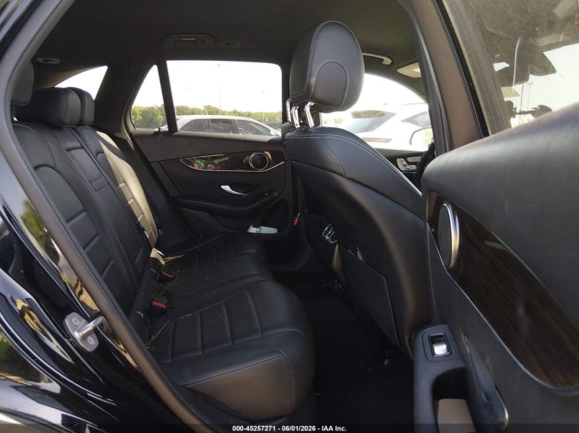 2019 Mercedes-benz Glc VIN WDC0G4KB4KV160139 IAAI salvage auction — FRONT END, Salvage Title, sold $5,800 on 2026-08-13 (photo 8)