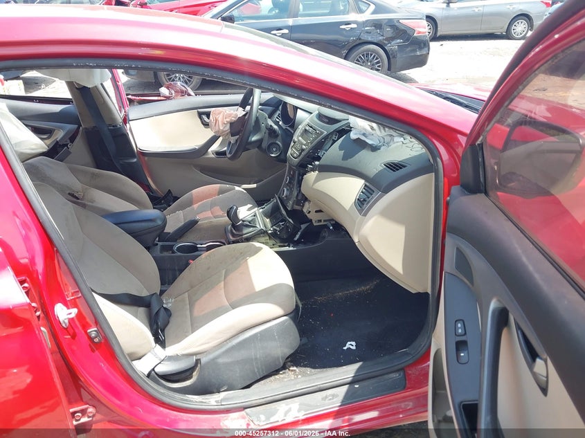 2016 Hyundai Elantra VIN KMHDH4AE4GU484944 IAAI salvage auction — FRONT & REAR, Salvage Title, sold $700 on 2026-07-08 (photo 5)