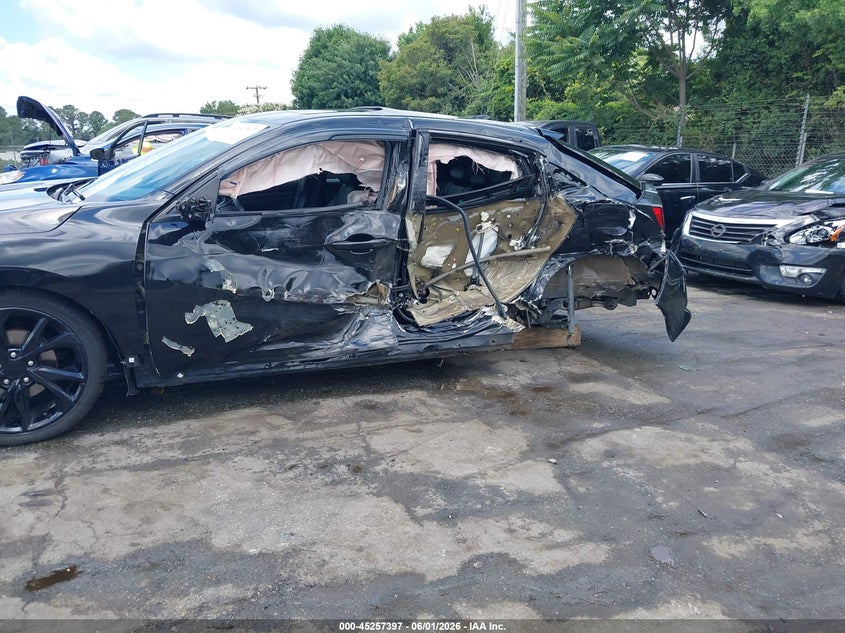 2018 Honda Civic VIN SHHFK7H90JU213712 IAAI salvage auction — SIDE, Salvage (North Carolina), sold $1,700 on 2026-07-30 (photo 6)