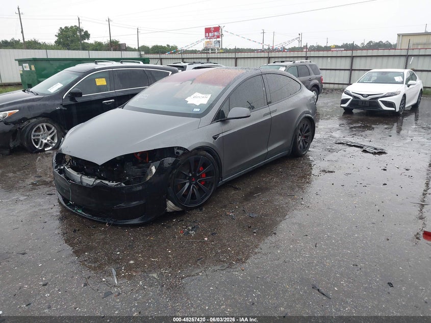 2024 Tesla Model x VIN 7SAXCBE6XRF437892 IAAI salvage auction — FRONT END, Original (Texas), sold $17,000 on 2026-07-09 (photo 2)