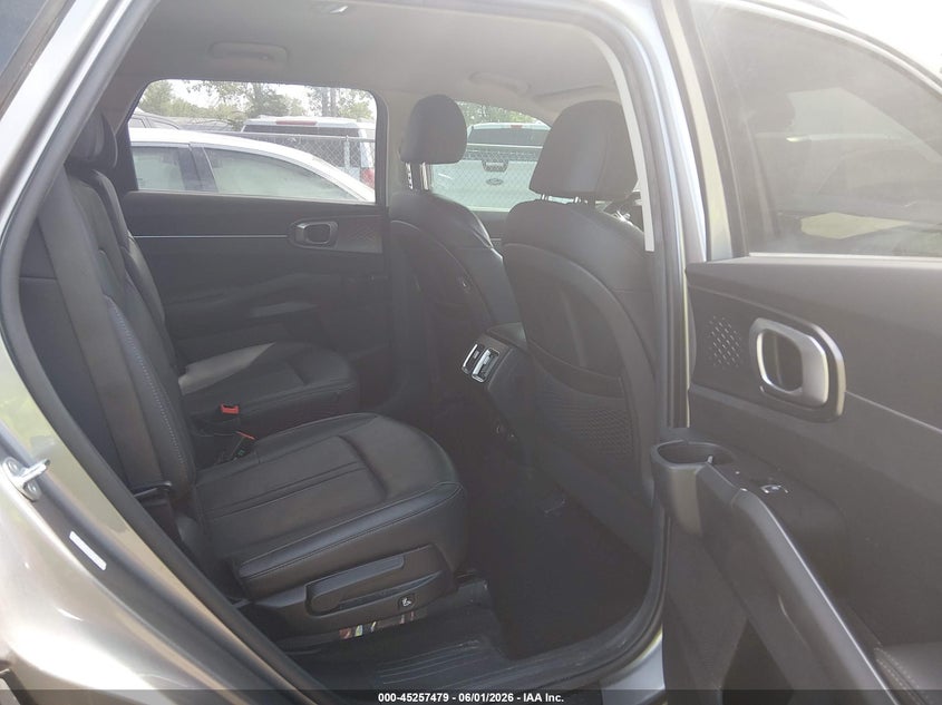 2023 Kia VIN KNDRHDLG8P5171172 IAAI salvage auction — HAIL, Salvage Title, sold $15,250 on 2026-07-07 (photo 8)