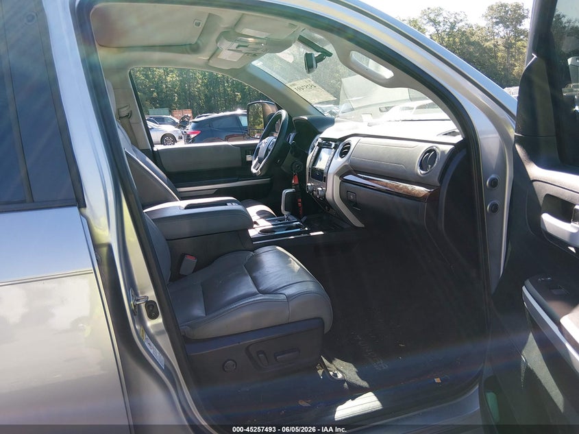 2017 Toyota Tundra VIN 5TFFW5F11HX213919 IAAI salvage auction — FRONT END, Salvage Title, sold $13,950 on 2026-07-14 (photo 5)