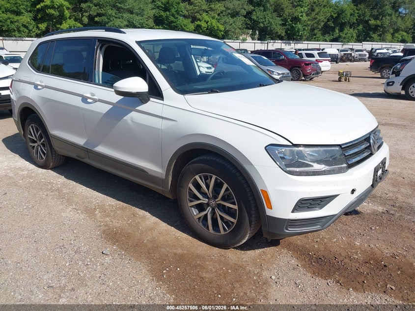 2021 Volkswagen Tiguan VIN 3VV1B7AX7MM012024 IAAI salvage auction — LEFT FRONT, Salvage (Texas), sold $4,050 on 2026-08-10 (photo 1)