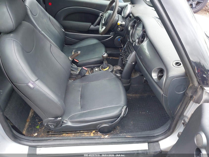 2007 Mini Cooper VIN WMWRF335X7TF67307 IAAI salvage auction — FRONT & REAR, Salvage (Massachusetts), sold $400 on 2026-07-10 (photo 5)