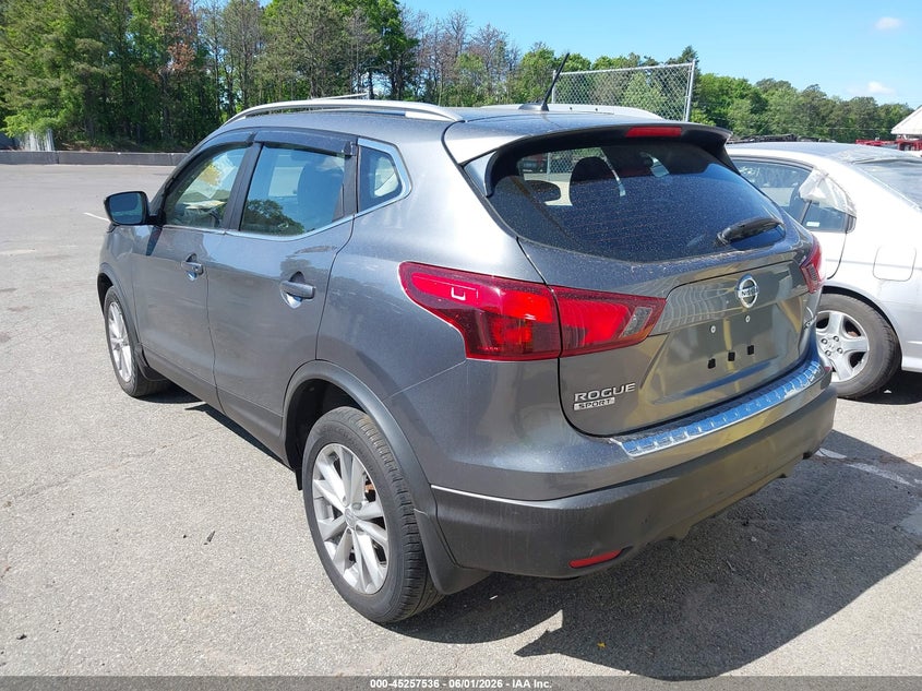2018 Nissan Rogue VIN JN1BJ1CRXJW285684 IAAI salvage auction — NORMAL WEAR, Salvage Title, sold $2,600 on 2026-07-28 (photo 3)