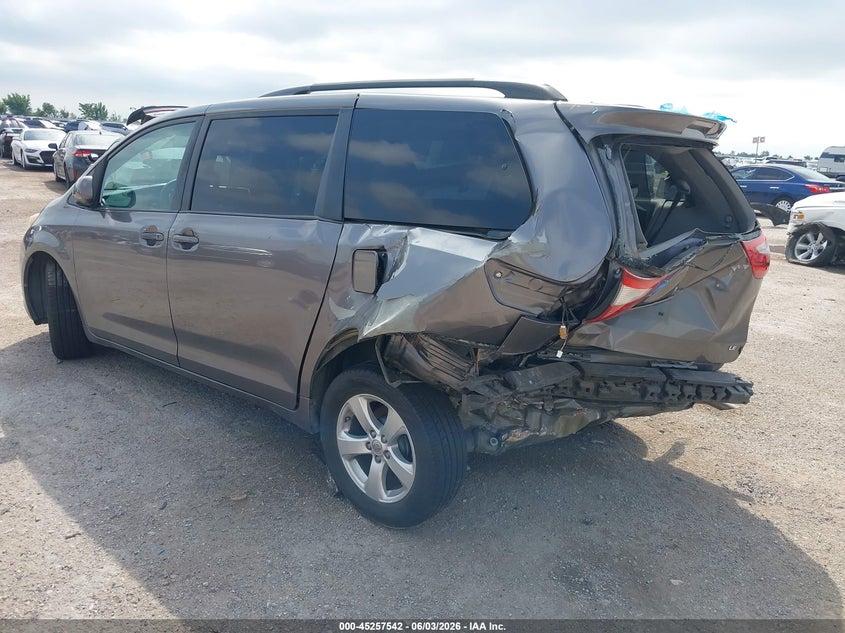 2015 Toyota Sienna VIN 5TDKK3DC6FS611861 IAAI salvage auction — REAR END, Salvage Title, sold $1,800 on 2026-07-08 (photo 3)