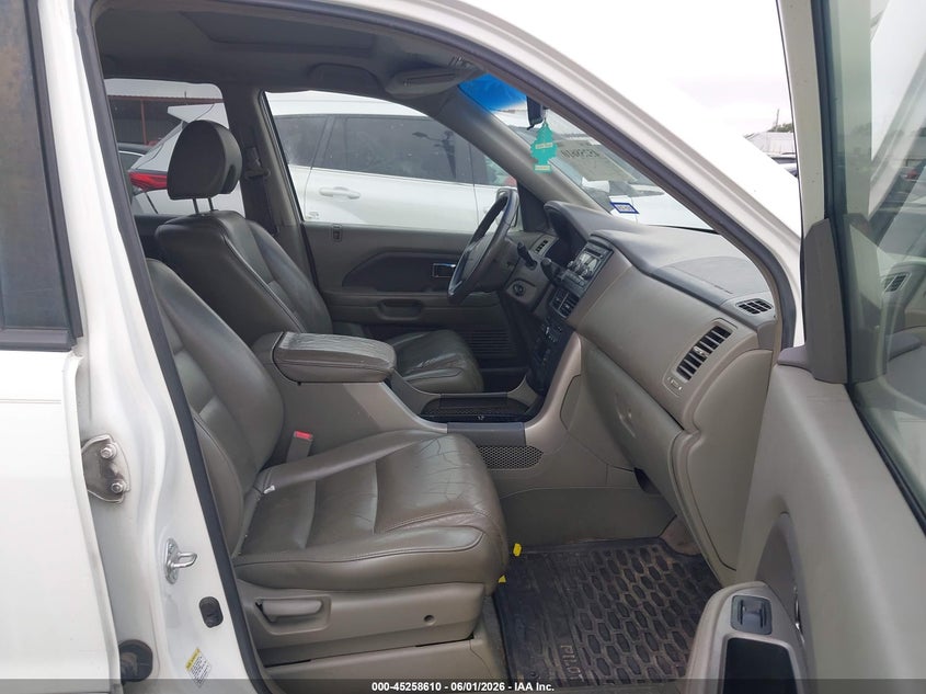2006 Honda Pilot VIN 5FNYF28546B009209 IAAI salvage auction — NORMAL WEAR, Original (Texas), sold $375 on 2026-07-05 (photo 5)