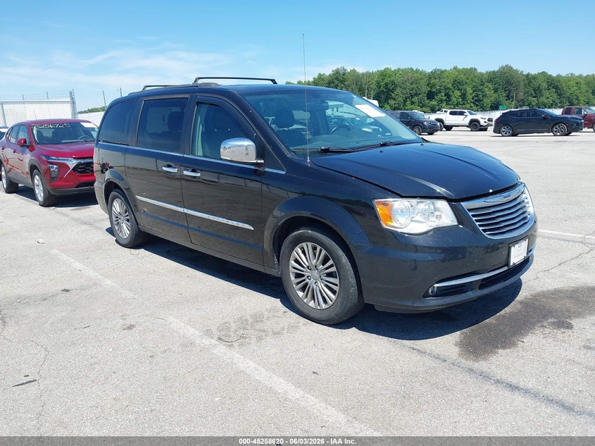 2016 Chrysler Town & country VIN 2C4RC1CGXGR207606 IAAI salvage auction — LEFT FRONT, Clear (Indiana), sold $975 on 2026-07-12 (photo 1)