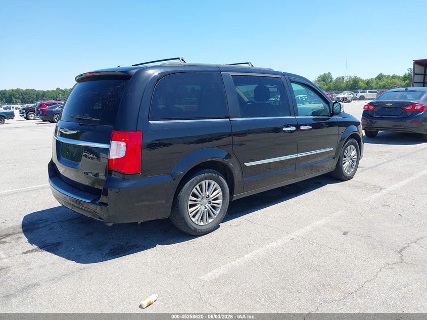 2016 Chrysler Town & country VIN 2C4RC1CGXGR207606 IAAI salvage auction — LEFT FRONT, Clear (Indiana), sold $975 on 2026-07-12 (photo 4)