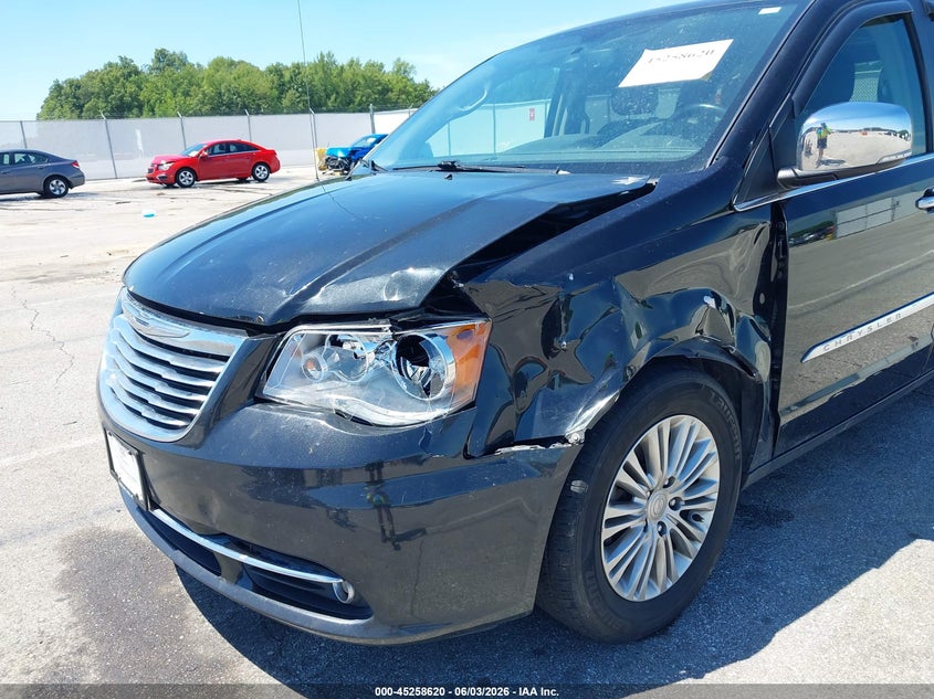 2016 Chrysler Town & country VIN 2C4RC1CGXGR207606 IAAI salvage auction — LEFT FRONT, Clear (Indiana), sold $975 on 2026-07-12 (photo 6)