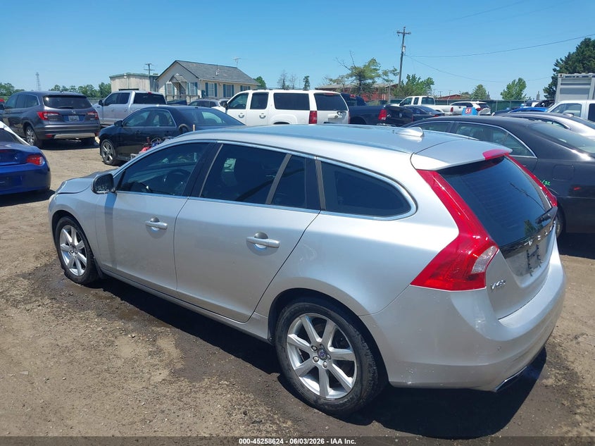 2017 Volvo V60 VIN YV140MEM4H1370968 IAAI salvage auction — FRONT END, Salvage Title, sold $1,375 on 2026-07-27 (photo 3)