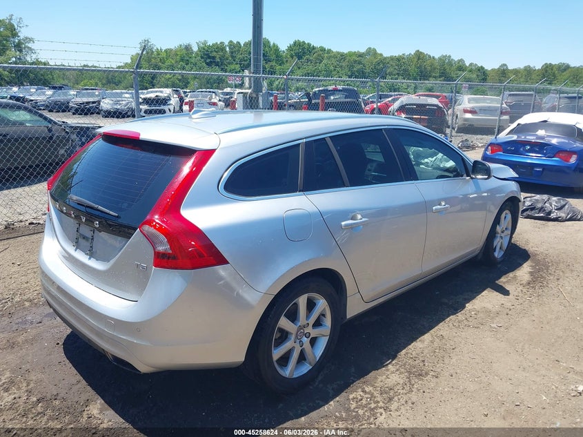 2017 Volvo V60 VIN YV140MEM4H1370968 IAAI salvage auction — FRONT END, Salvage Title, sold $1,375 on 2026-07-27 (photo 4)