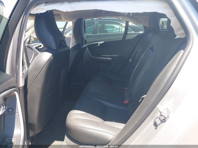 2017 Volvo V60 VIN YV140MEM4H1370968 IAAI salvage auction — FRONT END, Salvage Title, sold $1,375 on 2026-07-27 (photo 8)