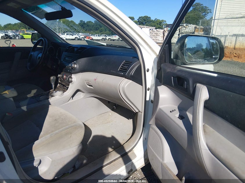 2010 Toyota Highlander VIN 5TDZK3EH9AS004550 IAAI salvage auction — RIGHT FRONT, Salvage (South Carolina), sold $450 on 2026-07-28 (photo 5)