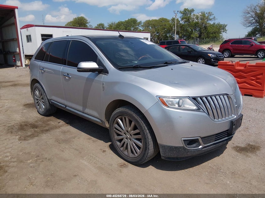 2013 Lincoln Mkx VIN 2LMDJ8JK8DBL00046 IAAI salvage auction — REAR END, Salvage Title, sold $25 on 2026-07-23 (photo 1)