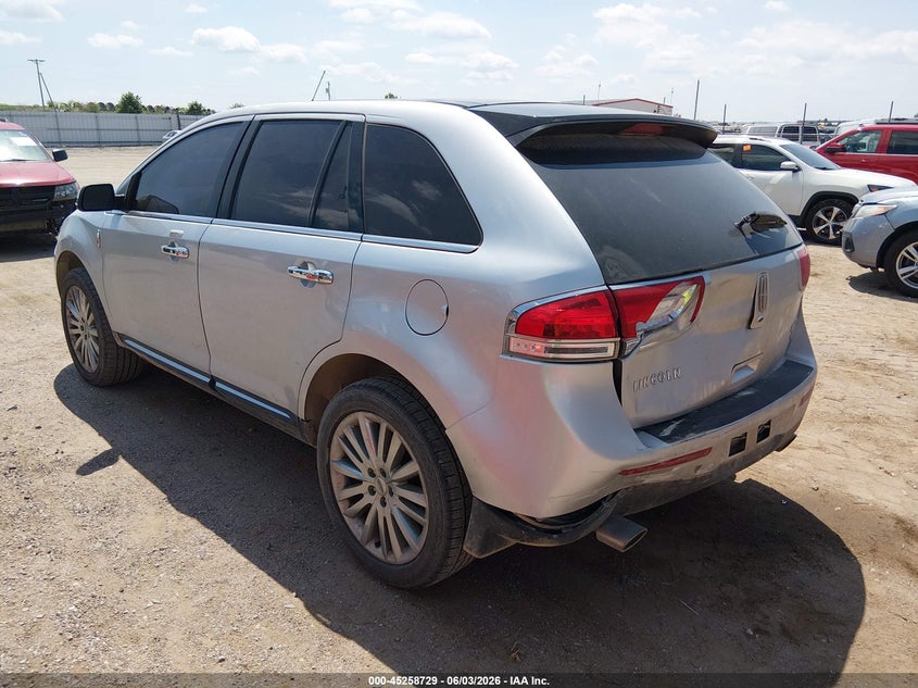 2013 Lincoln Mkx VIN 2LMDJ8JK8DBL00046 IAAI salvage auction — REAR END, Salvage Title, sold $25 on 2026-07-23 (photo 3)