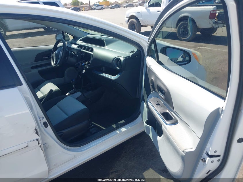 2013 Toyota Prius c VIN JTDKDTB37D1042509 IAAI salvage auction — RIGHT SIDE, Salvage Title, sold $1,900 on 2026-07-07 (photo 5)
