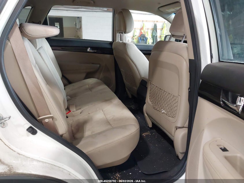 2012 Kia Sorento VIN 5XYKTDA24CG286960 IAAI salvage auction — NORMAL WEAR, Salvage Title, sold $825 on 2026-07-08 (photo 8)