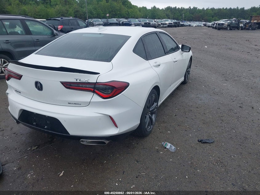 2021 Acura Tlx VIN 19UUB6F51MA002066 IAAI salvage auction — LEFT SIDE, Salvage Title, sold $10,400 on 2026-07-31 (photo 4)