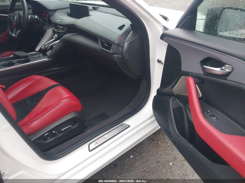 2021 Acura Tlx VIN 19UUB6F51MA002066 IAAI salvage auction — LEFT SIDE, Salvage Title, sold $10,400 on 2026-07-31 (photo 5)