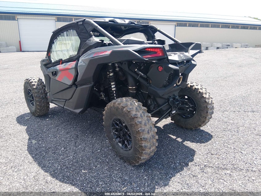 2026 Can-am/ brp Maverick VIN 3JBVBAY47TE000170 IAAI salvage auction — ROLLOVER, Salvage (Pennsylvania), sold $15,850 on 2026-08-11 (photo 3)