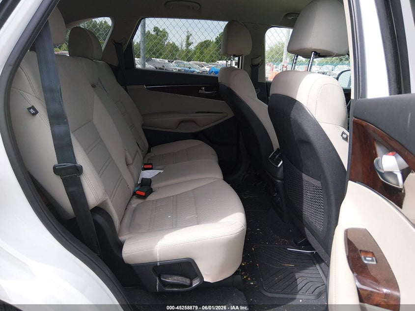 2018 Kia Sorento VIN 5XYPG4A34JG357395 IAAI salvage auction — NORMAL WEAR, Salvage Title, sold $1,200 on 2026-07-29 (photo 8)