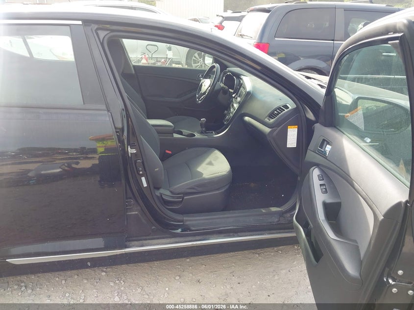 2013 Kia Optima VIN KNAGM4AD6D5058681 IAAI salvage auction — NORMAL WEAR, Original (Ohio), sold $300 on 2026-07-08 (photo 5)