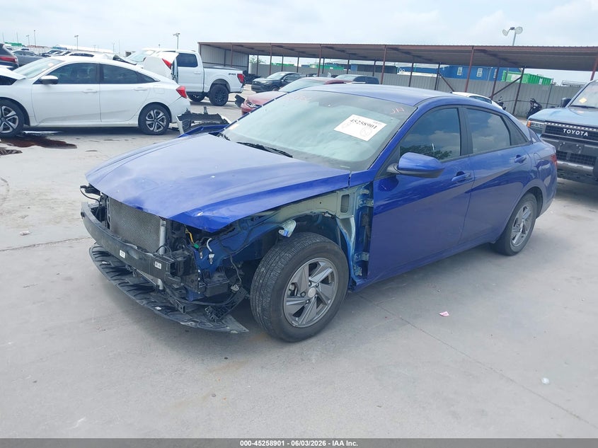 2024 Hyundai Elantra VIN KMHLL4DG3RU791600 IAAI salvage auction — FRONT & REAR, Original (Texas), sold $4,600 on 2026-08-02 (photo 2)