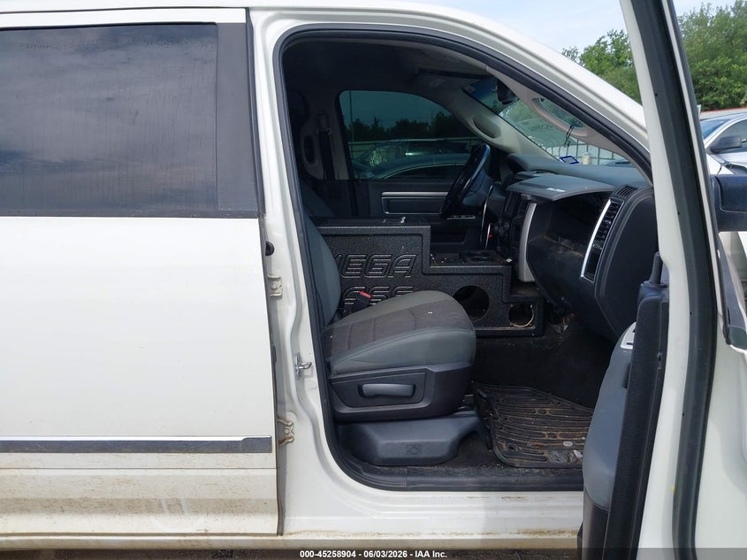 2016 Ram 1500 VIN 1C6RR7LT5GS230957 IAAI salvage auction — WATER/FLOOD, Salvage (Texas), sold $2,275 on 2026-08-12 (photo 5)