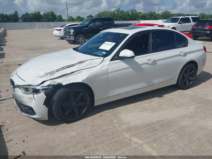 2016 BMW 3er VIN WBA8E9G57GNT81835 IAAI salvage auction — FRONT END, Original (Texas), sold $1,400 on 2026-07-10 (photo 2)