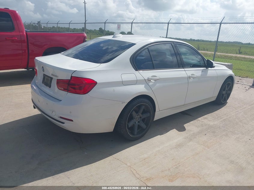 2016 BMW 3er VIN WBA8E9G57GNT81835 IAAI salvage auction — FRONT END, Original (Texas), sold $1,400 on 2026-07-10 (photo 4)