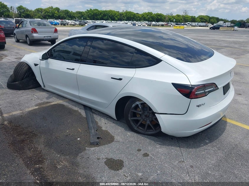 2023 Tesla Model 3 VIN 5YJ3E1EA7PF399569 IAAI salvage auction — FRONT END, Salvage Title, sold $4,400 on 2026-07-17 (photo 3)