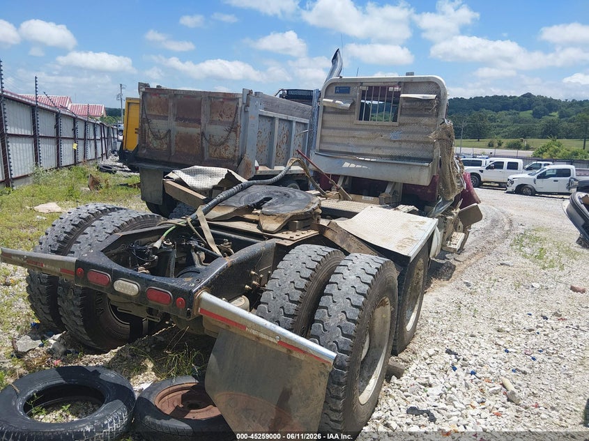 2020 Peterbilt 389 VIN 2XPXD40X8LM667444 IAAI salvage auction — ROLLOVER, Salvage (Arkansas), sold $16,050 on 2026-07-15 (photo 4)
